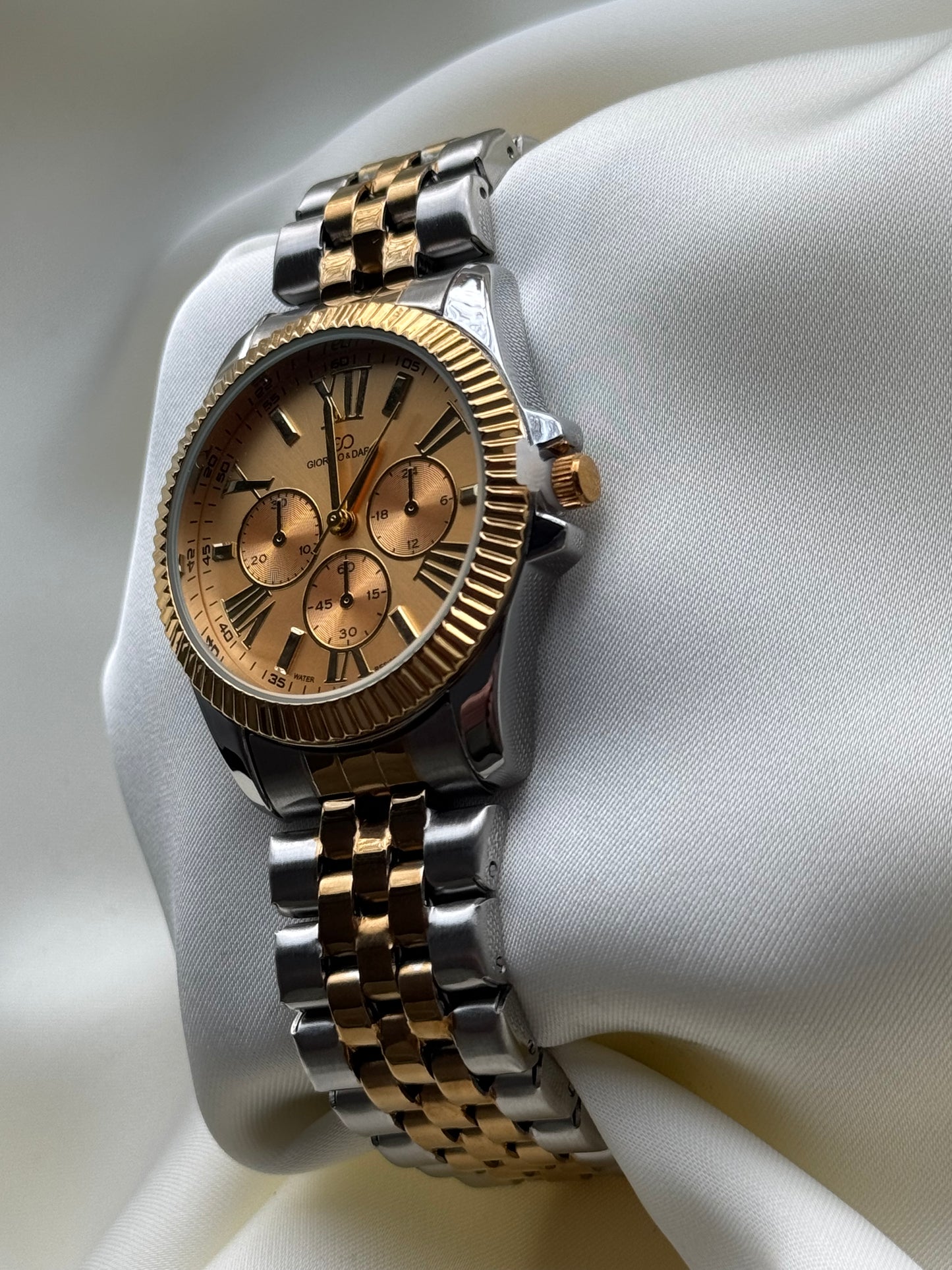 Amara watch