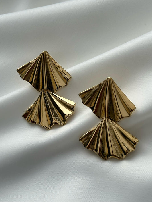 Golden Leafs Earrings