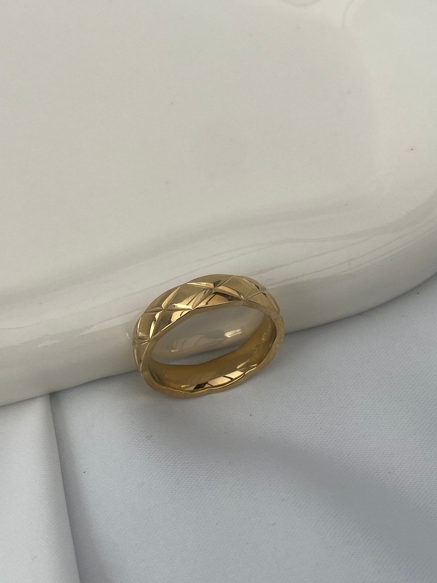 Ring Nejma gold