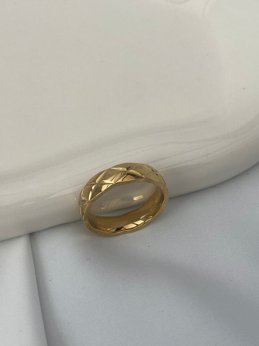 Ring Nejma gold