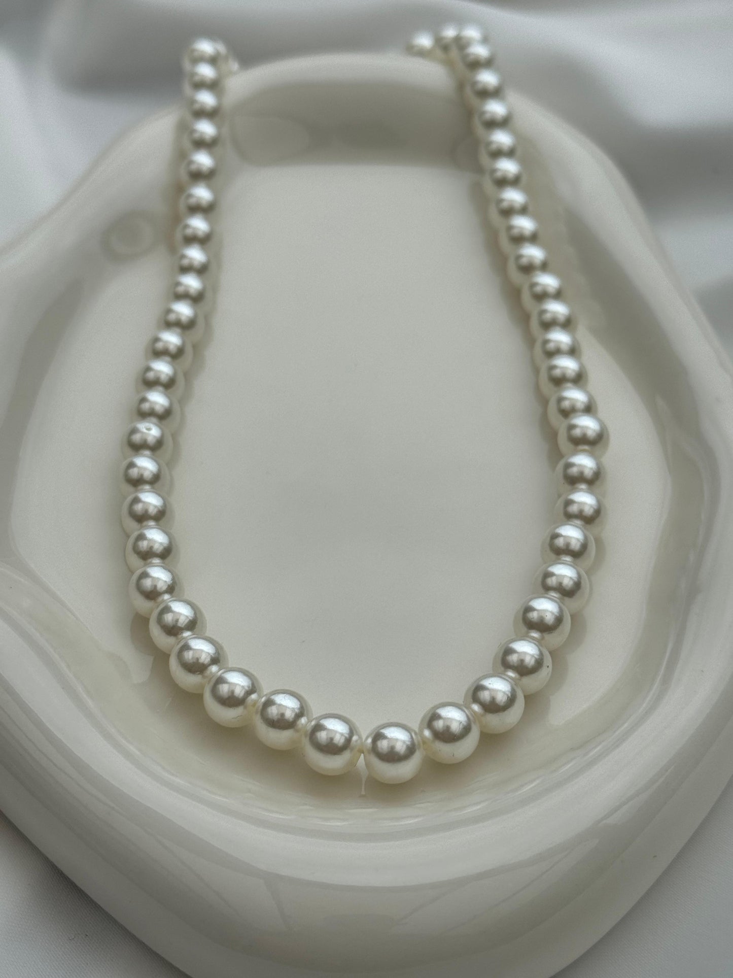 White Pearl Necklace