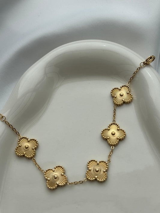 Gold Clover Bracelet