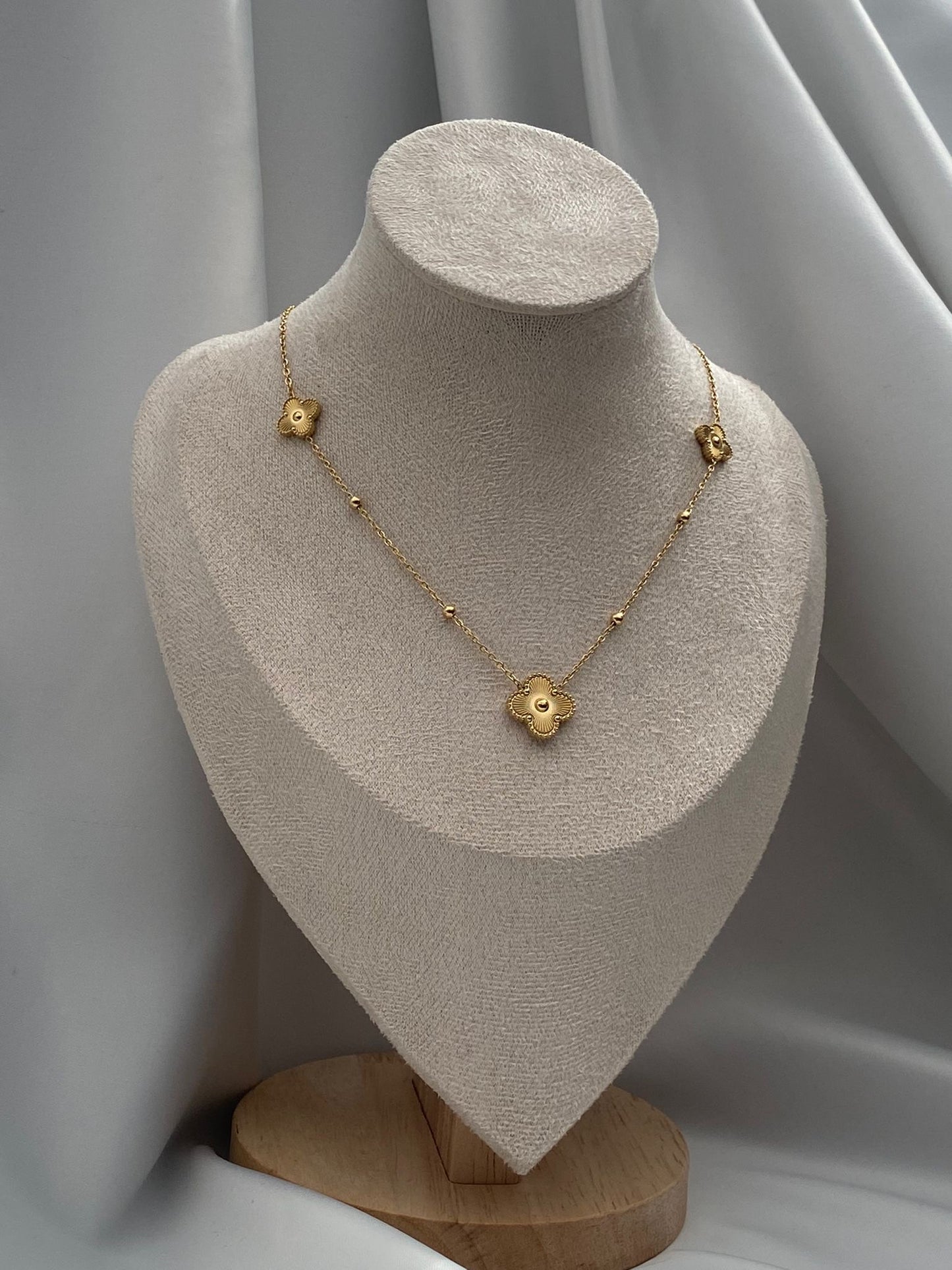 Golden Claver Necklace